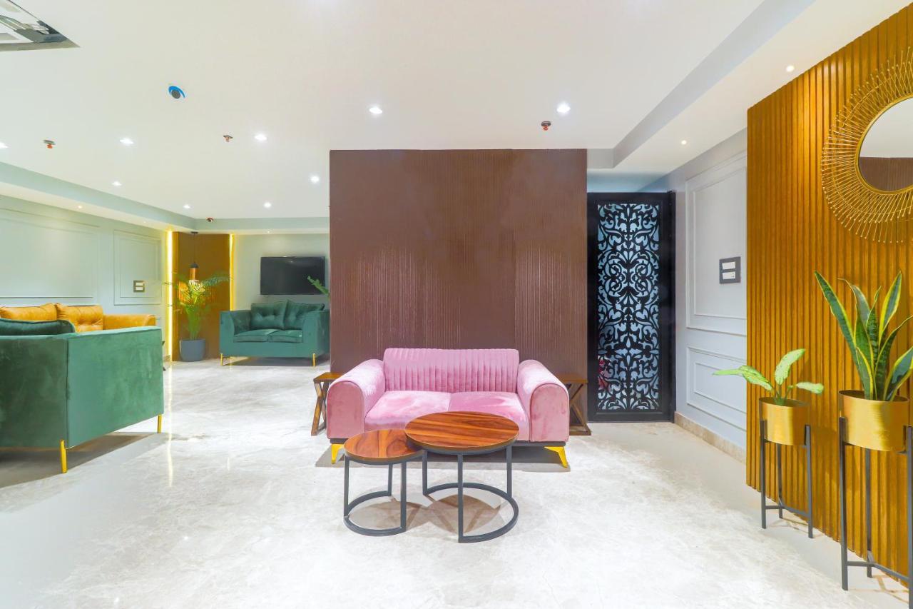 Hotel Bricks, Karol Bagh, New Delhi Exterior photo